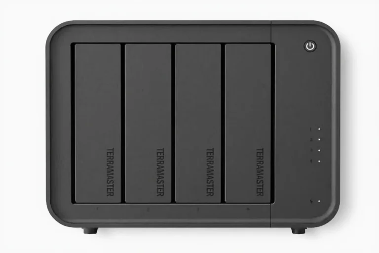 terramaster d8 hybrid 2 — TerraMaster estrena el D8 Hybrid 2, un DAS de 8 bahías con hasta 152 TB
