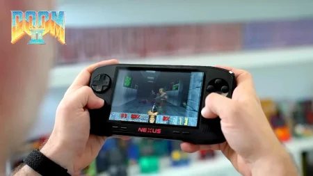 Evercade lanza una Nexus DOOM Edition limitada a 3.000 unidades por 262 euros Evercade Nexus DOOM Edition handheld — Evercade lanza una Nexus DOOM Edition limitada a 3.000 unidades por 262 euros