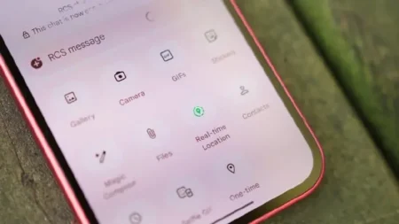 Google Messages v20260731 novedades — Google Messages permite reordenar los accesos de adjuntos y añade vista a pantalla completa