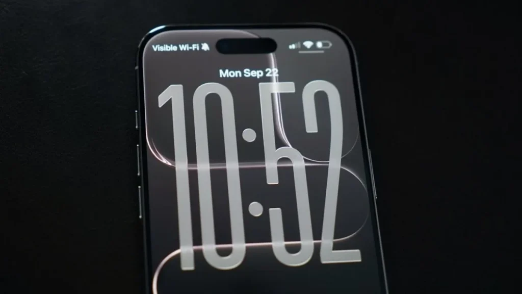 Apple prepara pantallas de 6,4 y 7 pulgadas para los iPhone 20 Pro, según un filtrador iPhone 20 pantalla 7 pulgadas — Apple prepara pantallas de 6,4 y 7 pulgadas para los iPhone 20 Pro, según un filtrador