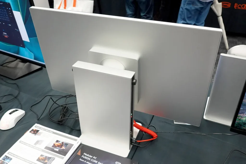 PCCOOLER introduces modular AIO PC with replaceable computer and display