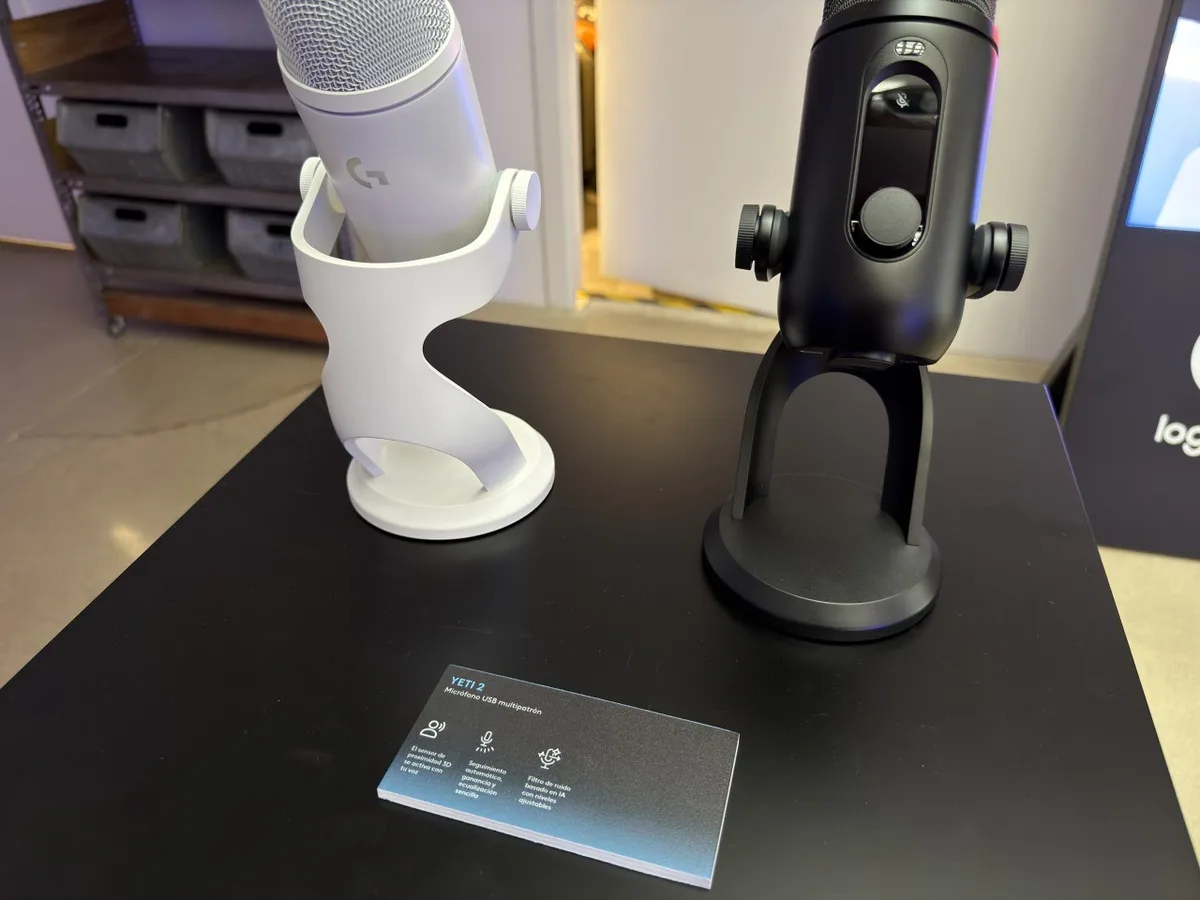 logitech s new blue yeti 2 mic adjusts i imagen 1