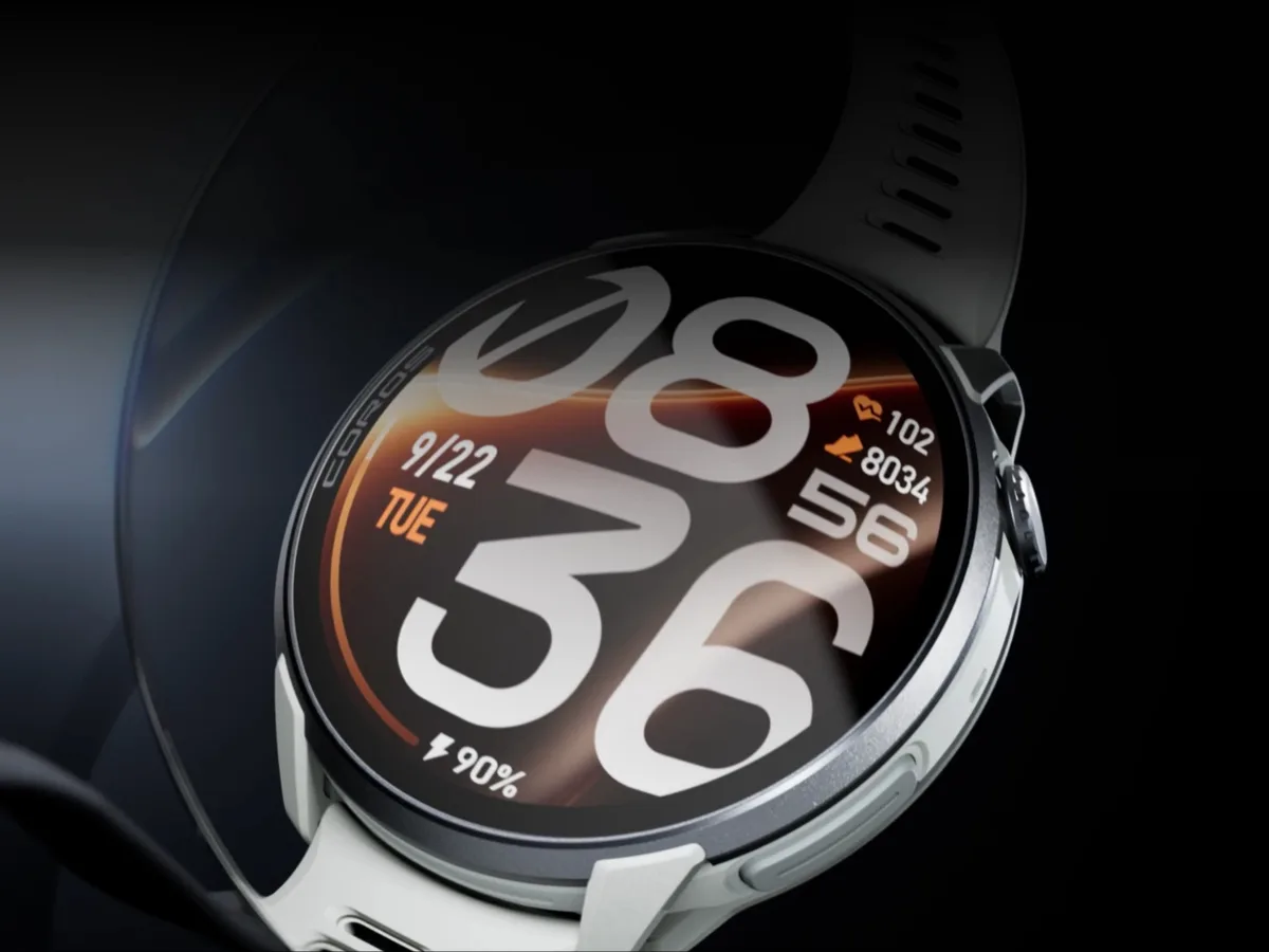 Coros Pace 4 Pro in white.