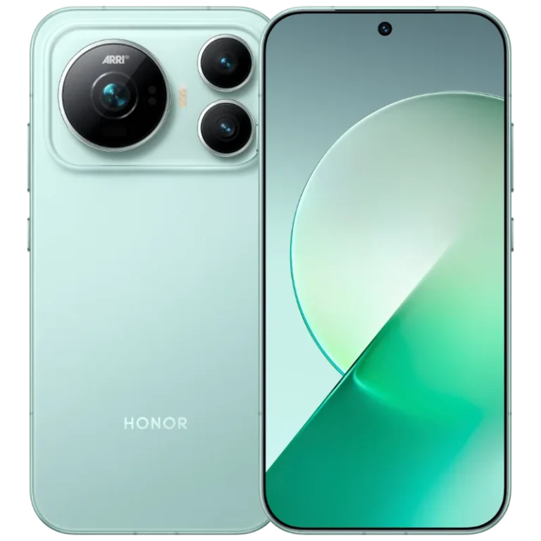 The Honor Magic9 in Olive Green