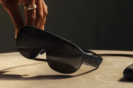 meta vr glasses — Meta adelgaza sus gafas VR hasta 100 gramos y las lleva a 2027