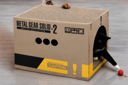 La caja de cartón de Metal Gear Solid para gatos cierra sus reservas hoy Metal Gear Solid cat box comprar — La caja de cartón de Metal Gear Solid para gatos cierra sus reservas hoy