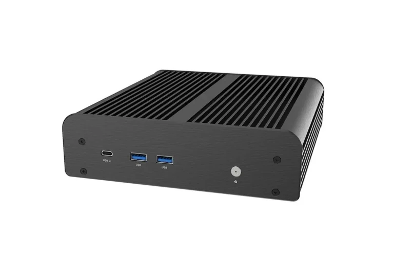 mini PC sin ventilador Akasa — Akasa Newton N16: una caja fanless para el Asus NUC 16 Pro que se puede montar en la pared