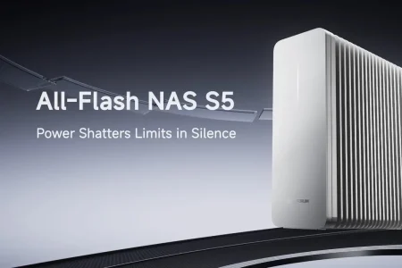 Minisforum S5 10GbE sin ventilador — Minisforum S5: un NAS silencioso con cinco SSD NVMe y 10GbE
