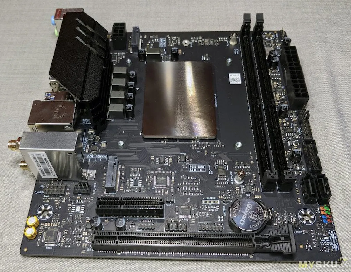 motherboard asequible raptor lake h maxs imagen 5