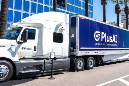 Roban dos tráileres con logos de NVIDIA y solo encuentran arena robo trailers NVIDIA GPU — Roban dos tráileres con logos de NVIDIA y solo encuentran arena