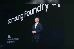Samsung equipo AX/PI robots — Samsung crea un equipo para automatizar sus fábricas de chips con robots