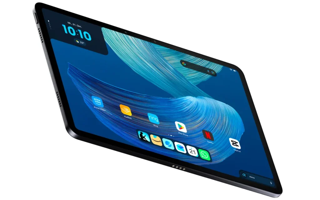 Vista en diagonal de la Alexa Tablet 12 Pro de Amazon, con Google Play