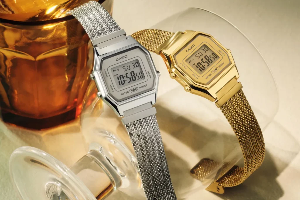 Casio lista en Reino Unido dos relojes vintage con malla de acero inoxidable Casio LA680 — Casio lista en Reino Unido dos relojes vintage con malla de acero inoxidable