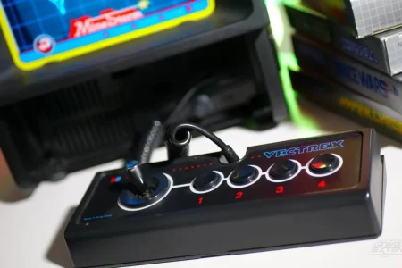 DOOM en Vectrex luce unos inquietantes gráficos vectoriales DOOM en Vectrex luce unos inquietantes gráficos vectoriales