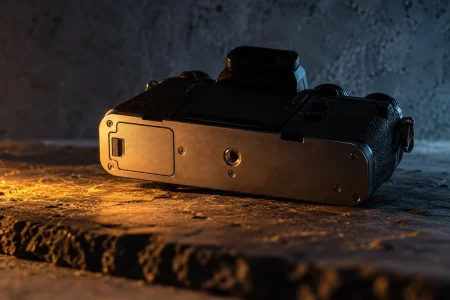 La X-T6 de Fujifilm seguiría sin conector para empuñadura vertical, según una filtración La X-T6 de Fujifilm seguiría sin conector para empuñadura vertical, según una filtración
