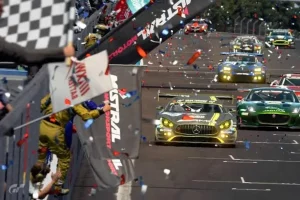 Gran Turismo Sport se juega en PC a hasta 115 FPS con FSR 3.1 de AMD gracias a RyGT Gran Turismo Sport se juega en PC a hasta 115 FPS con FSR 3.1 de AMD gracias a RyGT