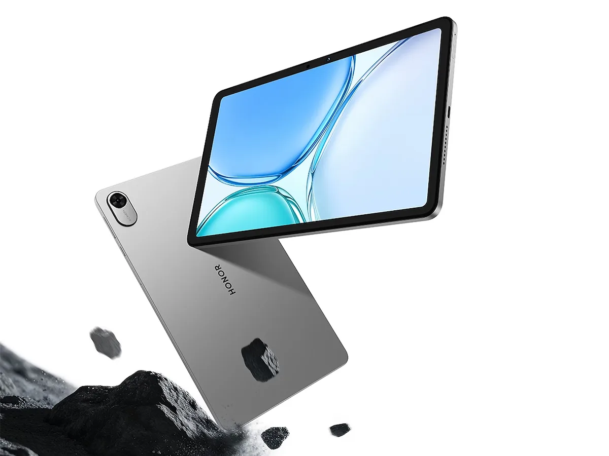 Honor Tablet X10 Mini shown during a durability test