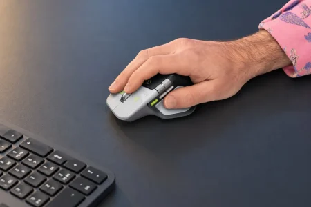 El MX Master 4 estrena edición para desarrolladores con anotaciones de código grabadas Logitech MX Master 4 — El MX Master 4 estrena edición para desarrolladores con anotaciones de código grabadas