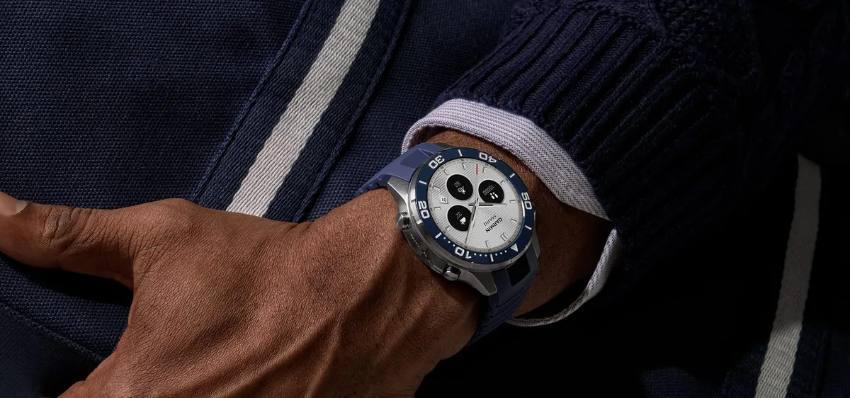 Reloj Garmin de titanio y zafiro de la nueva gama