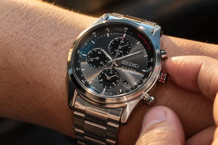 Seiko y Mazda lanzan un cronógrafo hecho en Japón con la esfera de los instrumentos del coche mazda chronograph — Seiko y Mazda lanzan un cronógrafo hecho en Japón con la esfera de los instrumentos del coche