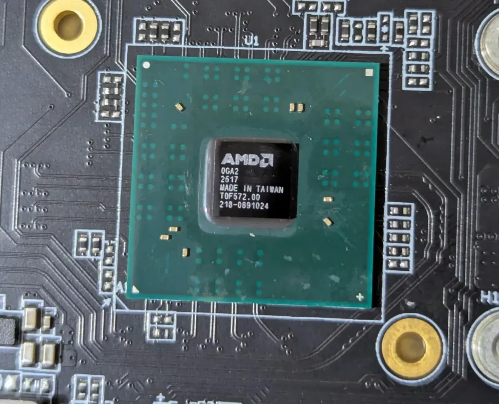 minisforum-esp4b-pcie-expansion-card-review-v0-fn5kntvuqhth1
