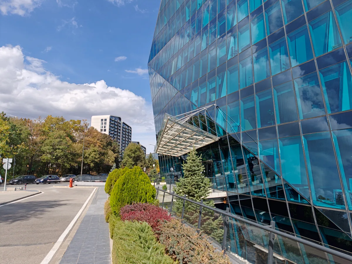 Oppo Find X10 Pro Max 1x - 24mm, f/1.5, ISO 50, 1/509s (5888x4416px) - News 26 10 Oppo Find X10 Series Camera Samples review