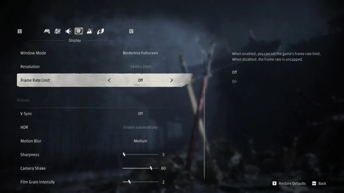 Menú de opciones de pantalla con límite de fotogramas desactivado, resolución 3840 x 2160 y sincronización vertical apagada