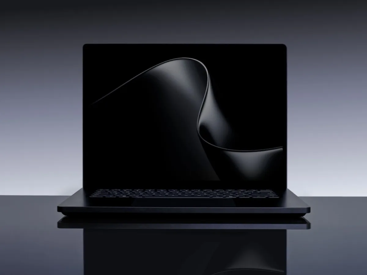Portátil Microsoft Surface Laptop Ultra, agotado en EE. UU., visto de lado