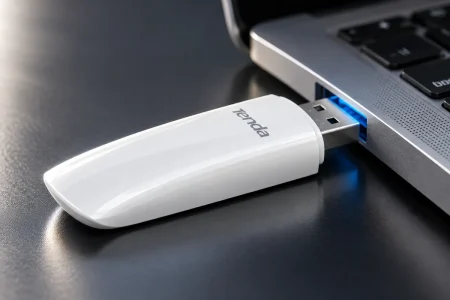 Tenda lanza el adaptador U18 v3 AX1800 Wi-Fi 6 con modo hotspot y soporte para Windows y Linux