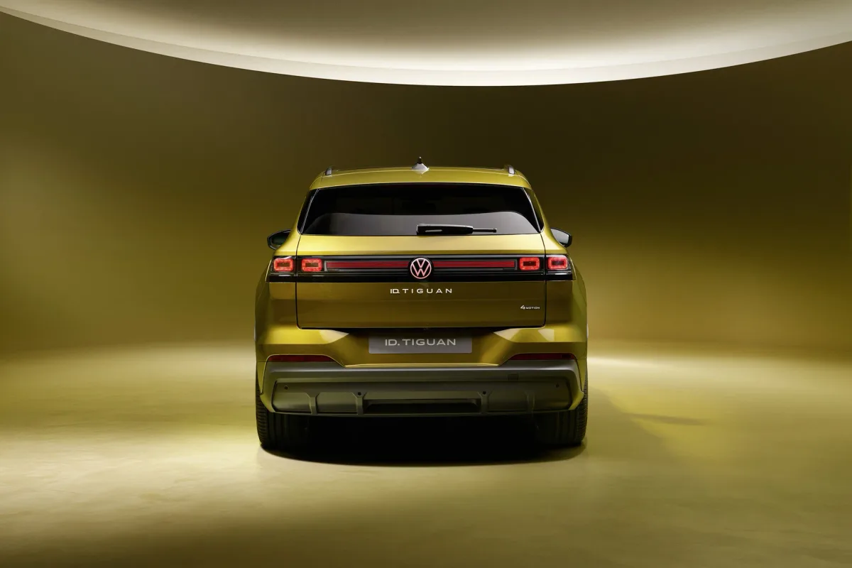 Volkswagen ID. Tiguan eléctrico con diseño exterior angular